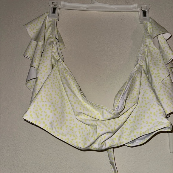 By Egreis yellow spotted off shoulder bikini top ruched bikini bottom L NWT - Picture 10 of 12